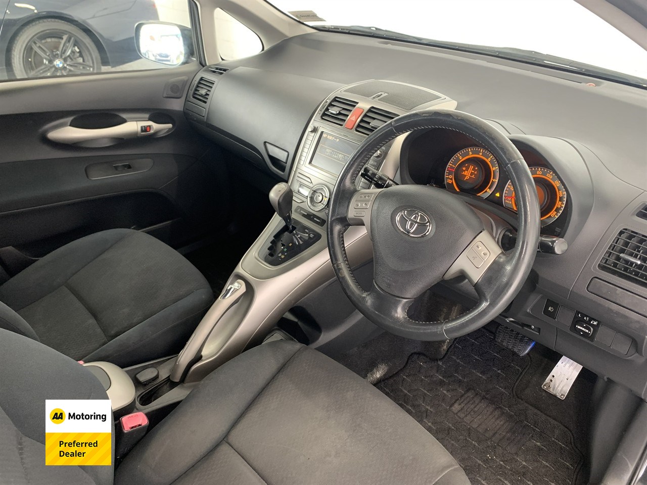 2007 Toyota AURIS