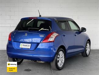 2013 Suzuki Swift - Thumbnail