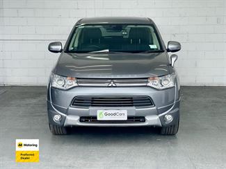 2014 Mitsubishi OUTLANDER - Thumbnail