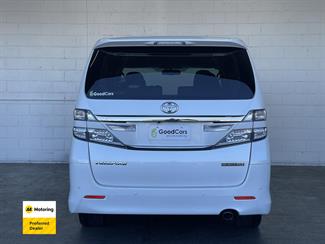 2014 Toyota Vellfire - Thumbnail