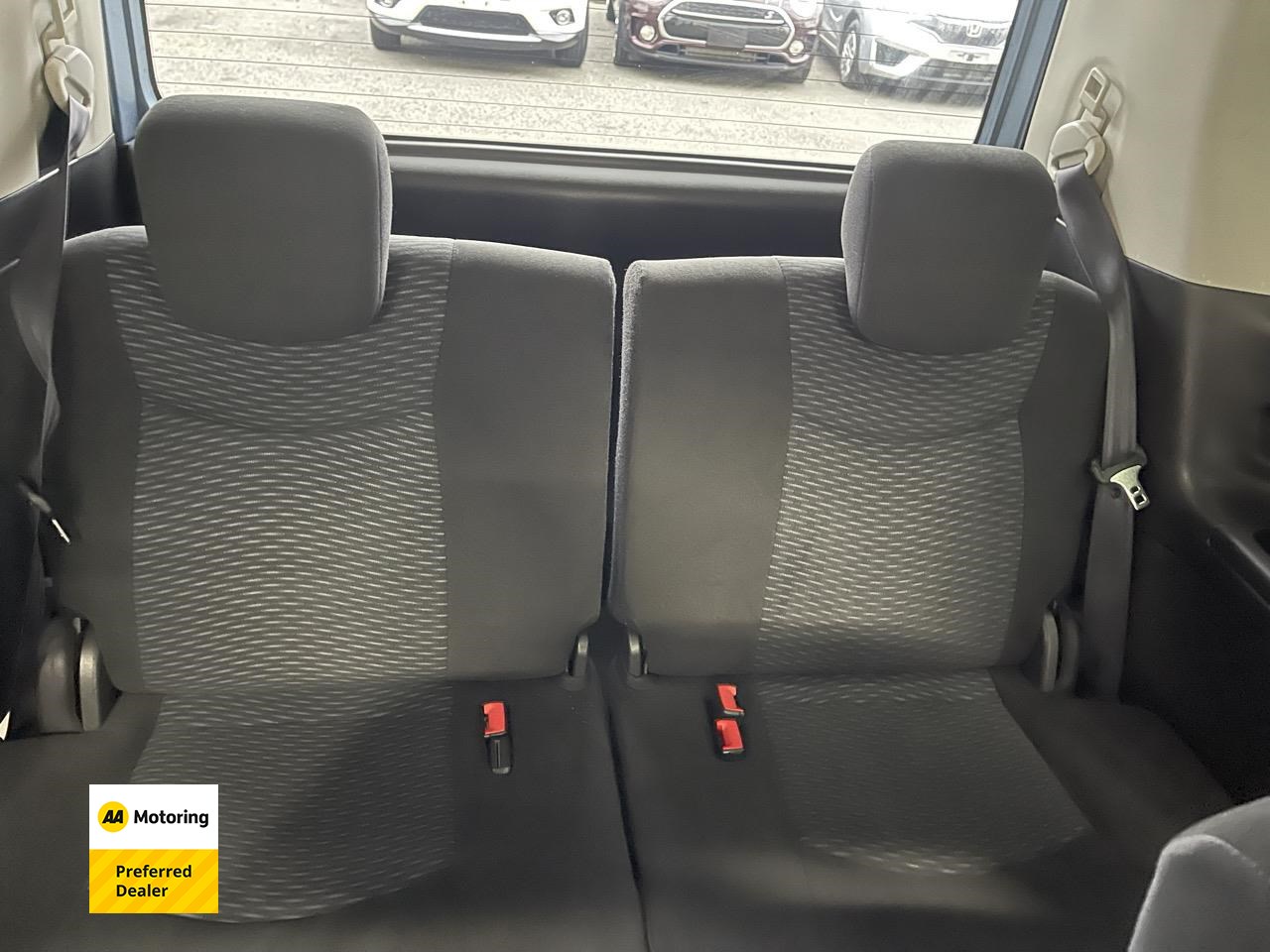 2013 Nissan Serena