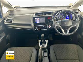 2014 Honda FIT - Thumbnail