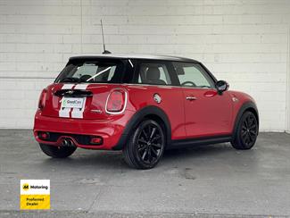 2018 Mini Cooper - Thumbnail