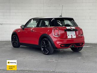 2018 Mini Cooper - Thumbnail