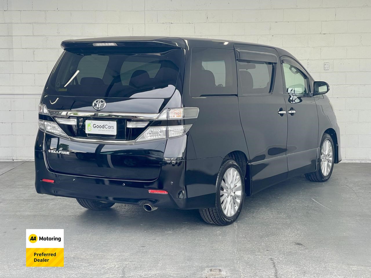 2012 Toyota Vellfire