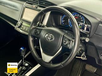 2015 Toyota COROLLA - Thumbnail