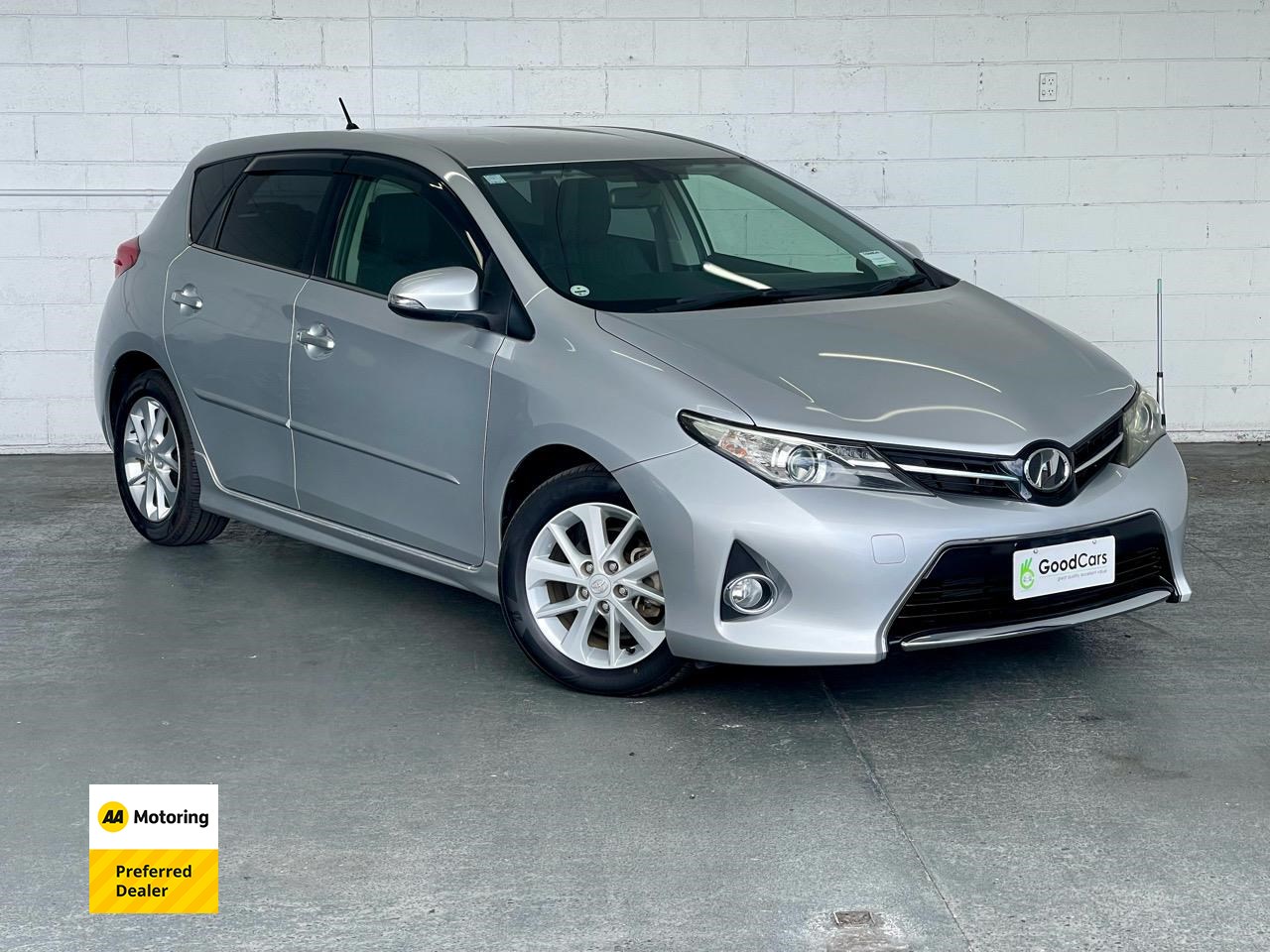 2013 Toyota AURIS